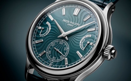 ساعة "Grande and Petite Sonnerie" من "PATEK PHILIPPE" للبيع في مزاد بمليوني دولار