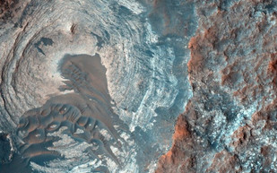 وكالة ناسا ترصد غيوم المريخ لأول مرة في التاريخ (فيديو)