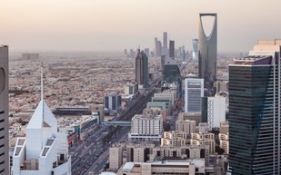«نايت فرانك»: السعودية أكبر موقع بناء عرفه العالم