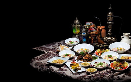 أهمية السحور في رمضان.. وقائمة المسموح والممنوع قبل الصيام