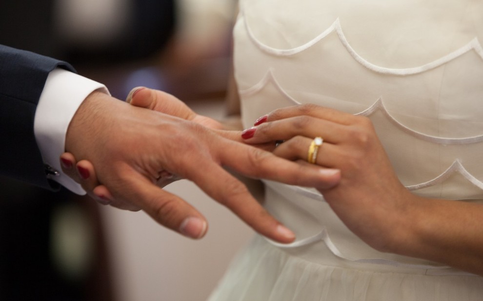 ما هي شروط الزواج؟ وما حكم الزواج العرفي؟