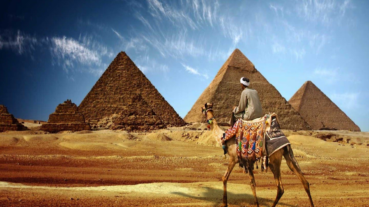 برجراف عن الاماكن السياحية في مصر بالانجليزي - klamnews.com
