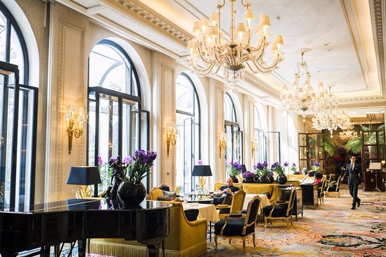 فندق فورسيزون باريس من أجمل الفنادق في فرنسا