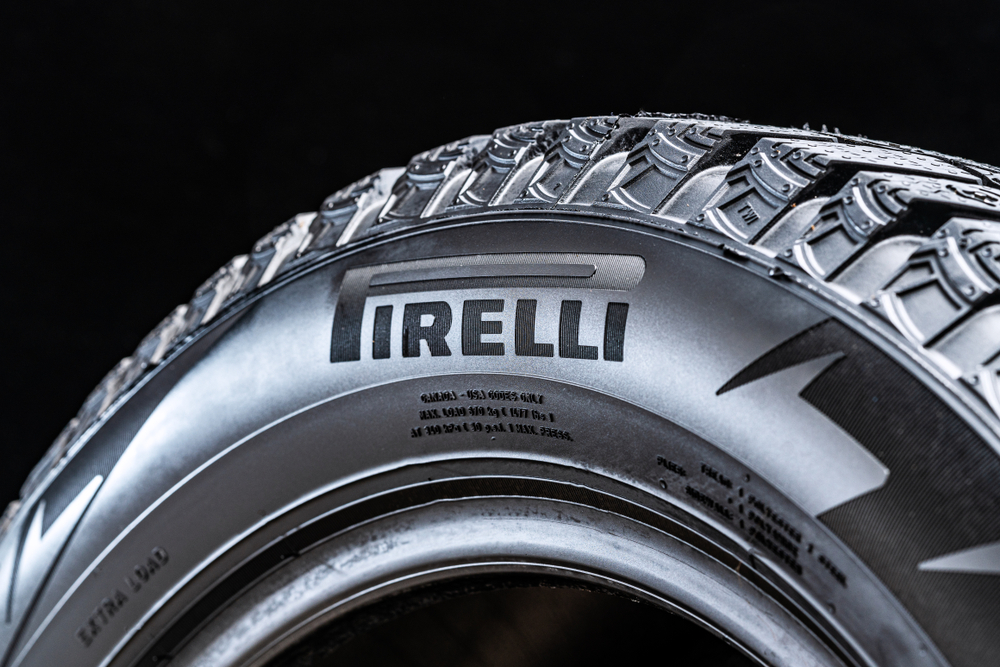 "اطارات Pirelli من أفضل اطارات السيارات"
